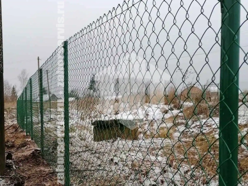 Забор из сетки рабицы с проволокой 110 метров