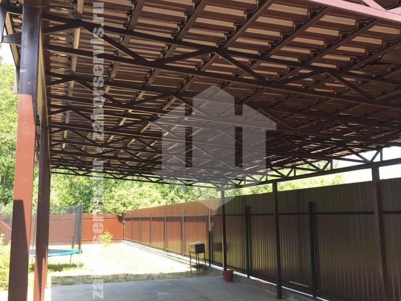 Навес из металлочерепицы пример 8